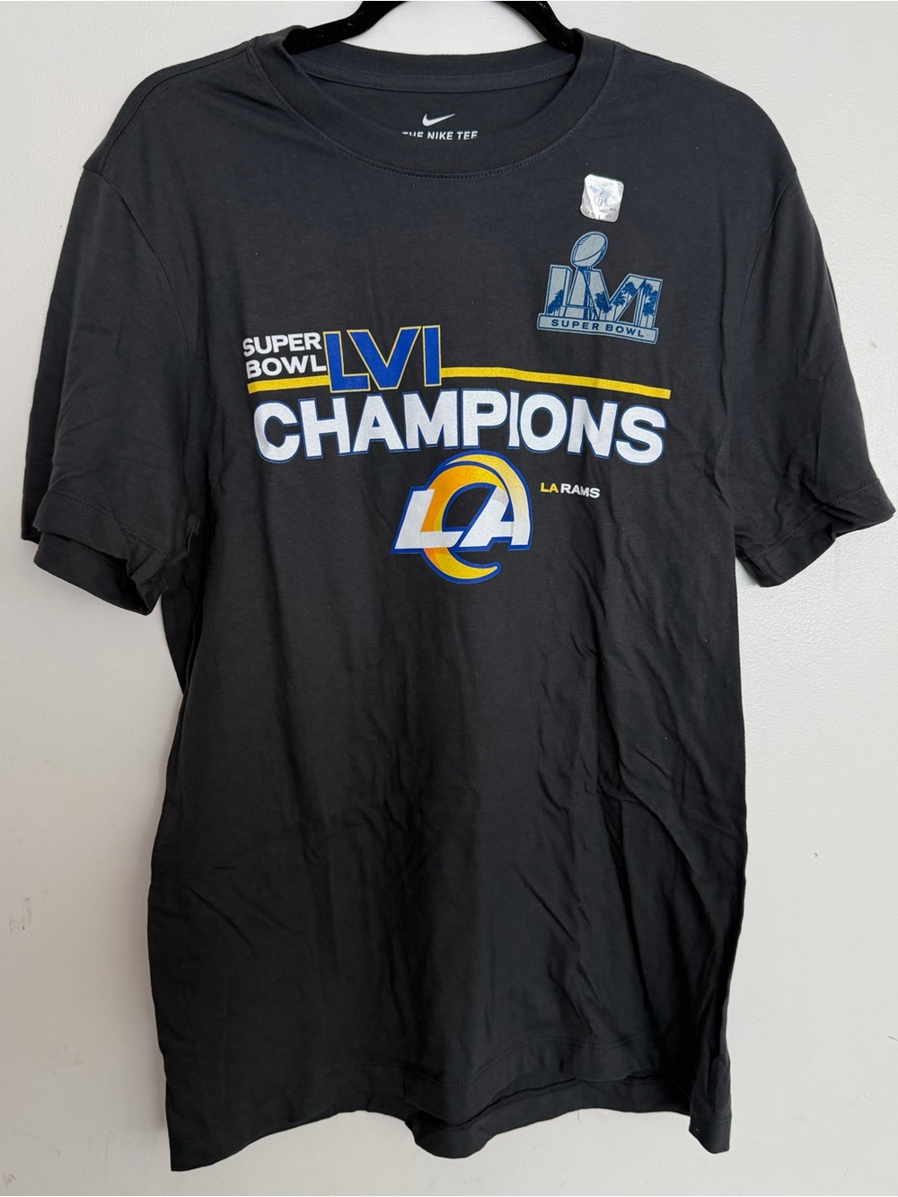 Men’s Nike NFL Los Angeles Rams Super Bowl LVI Champions Tee Size Medium